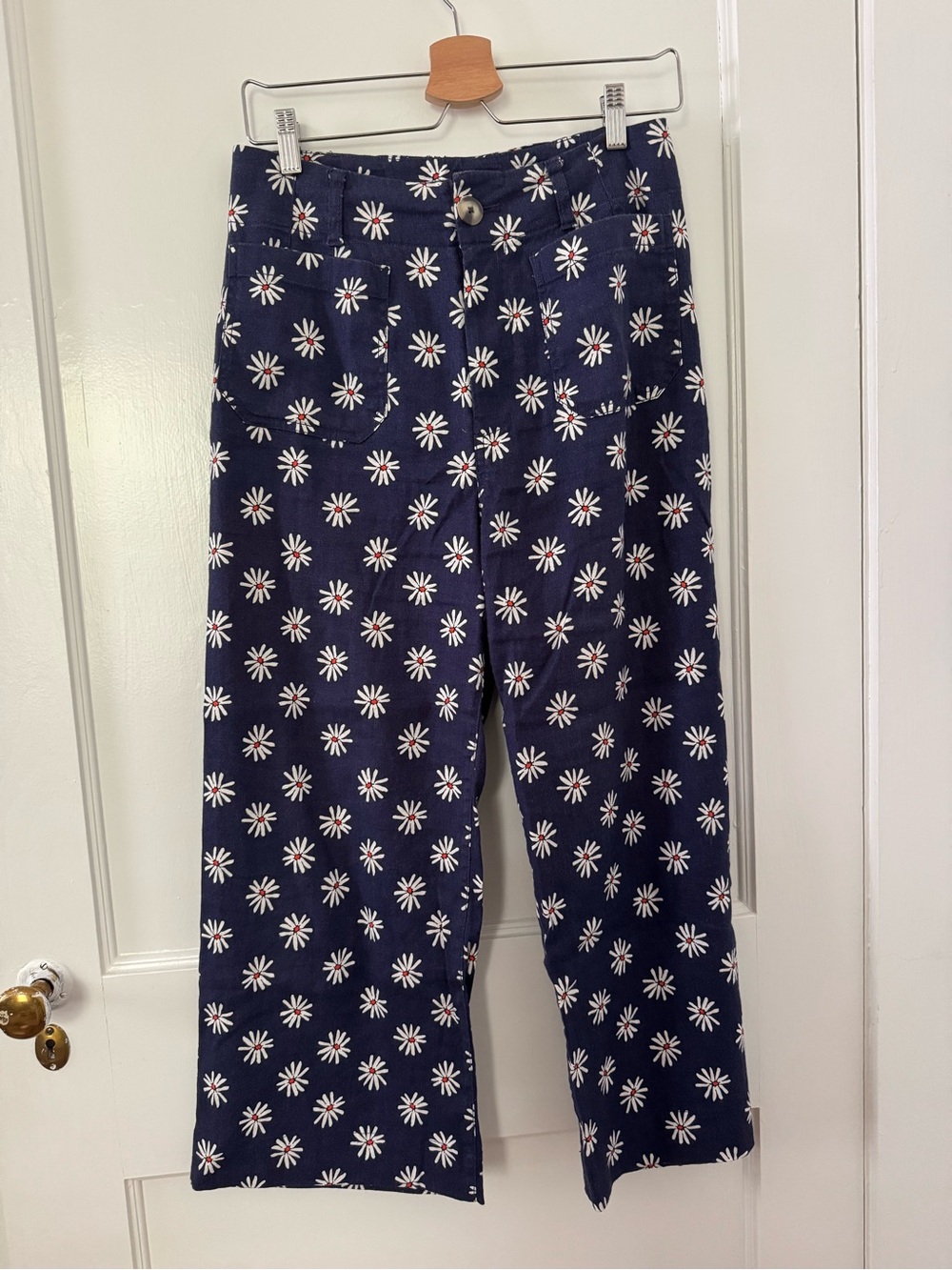 Maeve Colette Anthropologie Navy Daisy Print linen Pants